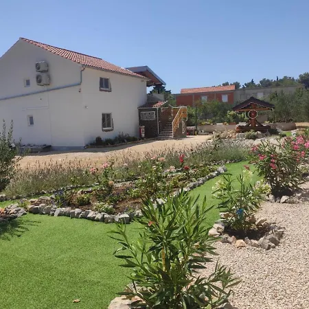 Sebastian Appartamento Stankovci (Zadar)